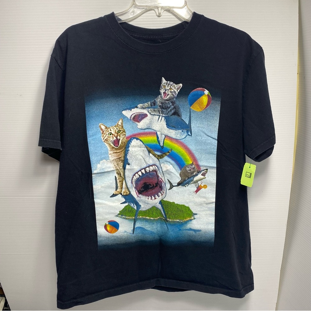 Cats & Sharks A.Lab T-Shirt Size Large